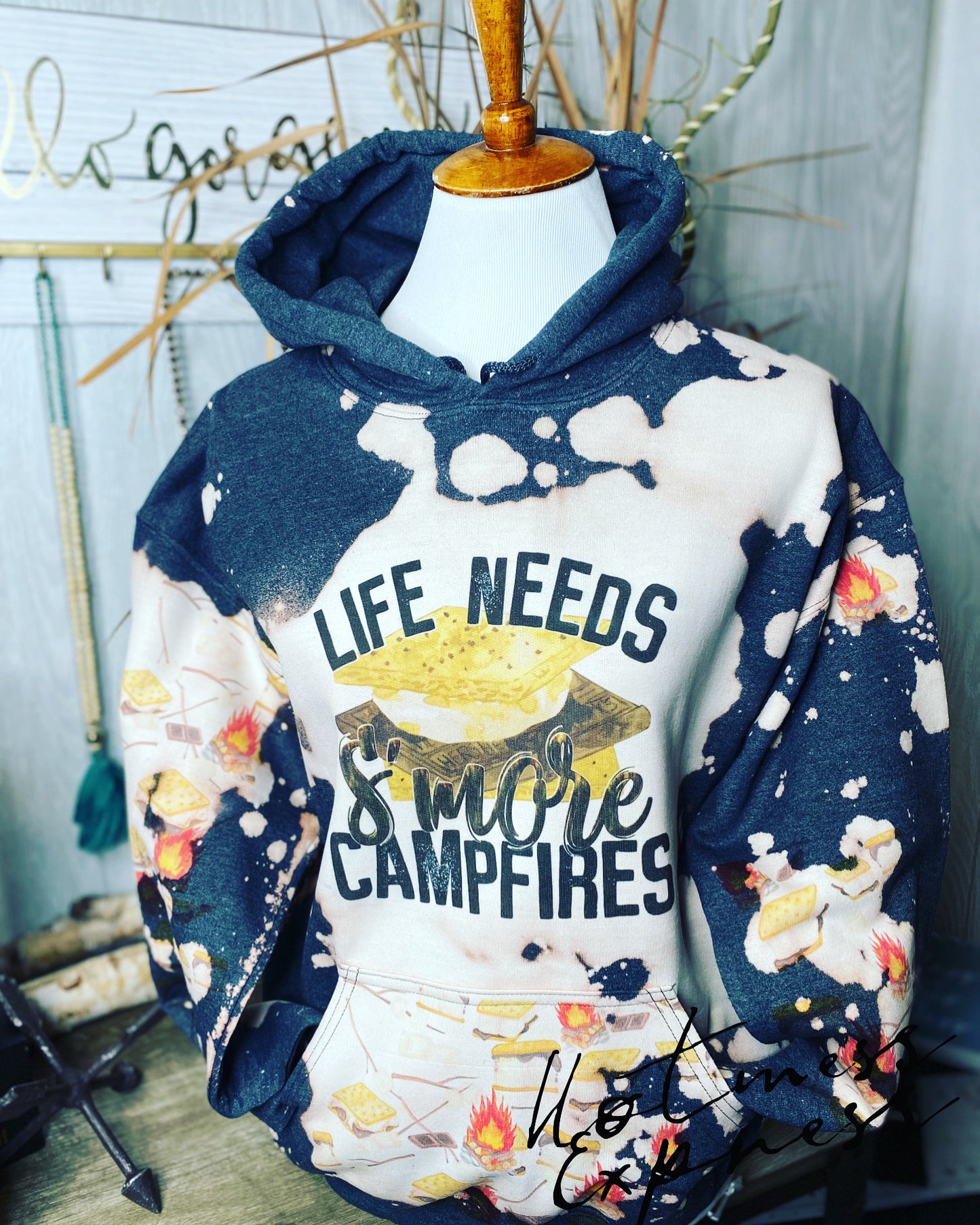 S’more Campfires Graphic Bleached Hoodie