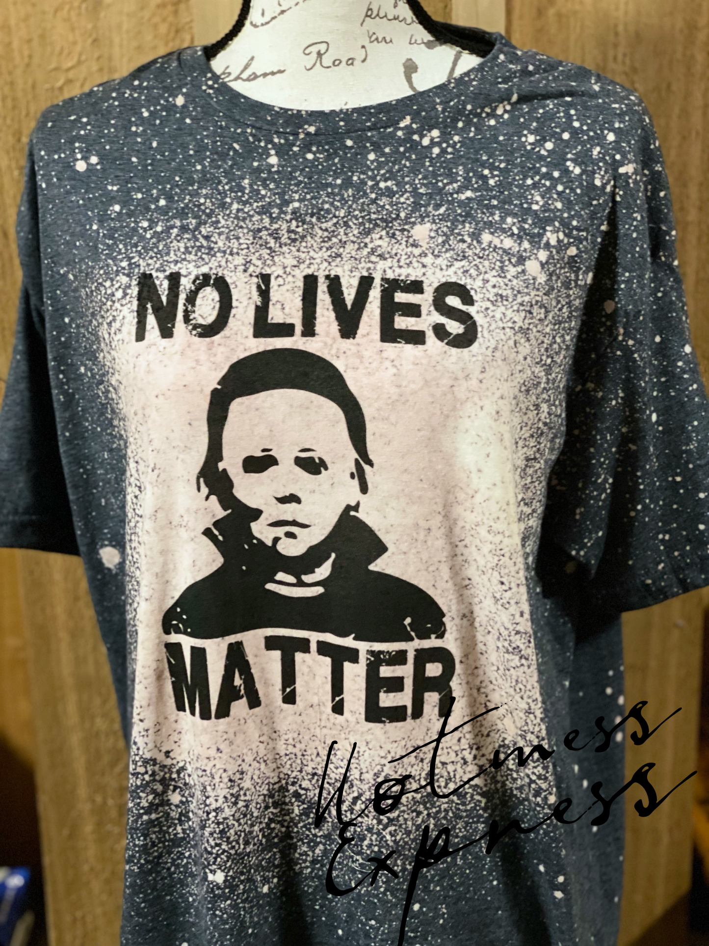No lives matter Michael myers Graphic Tee